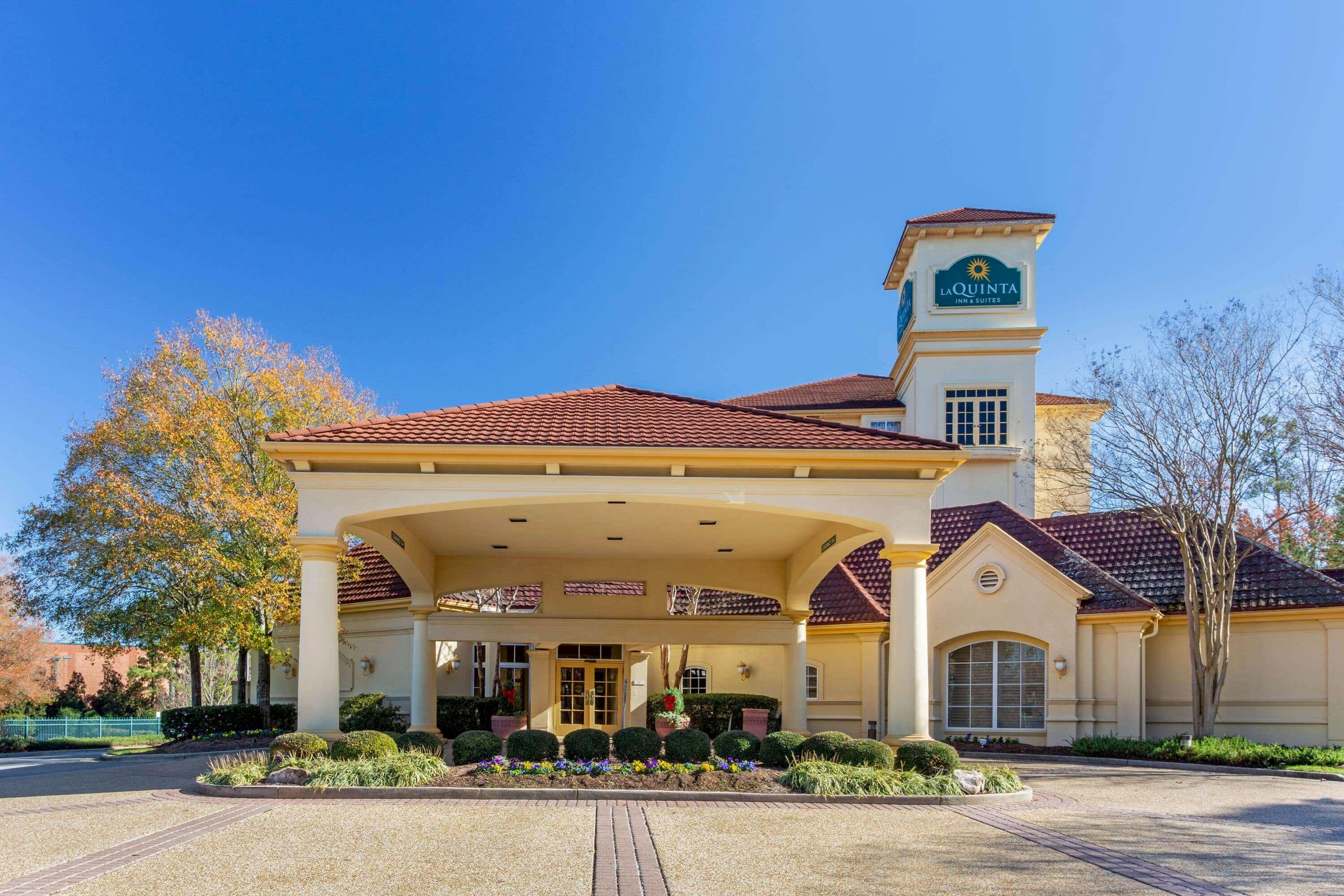 Отель La Quinta By Wyndham Raleigh Кэри Экстерьер фото