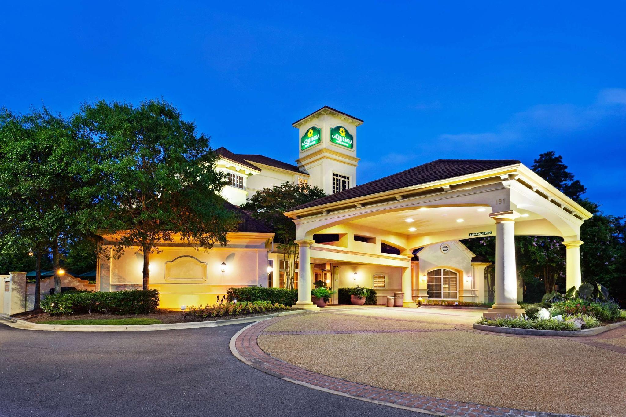 Отель La Quinta By Wyndham Raleigh Кэри Экстерьер фото